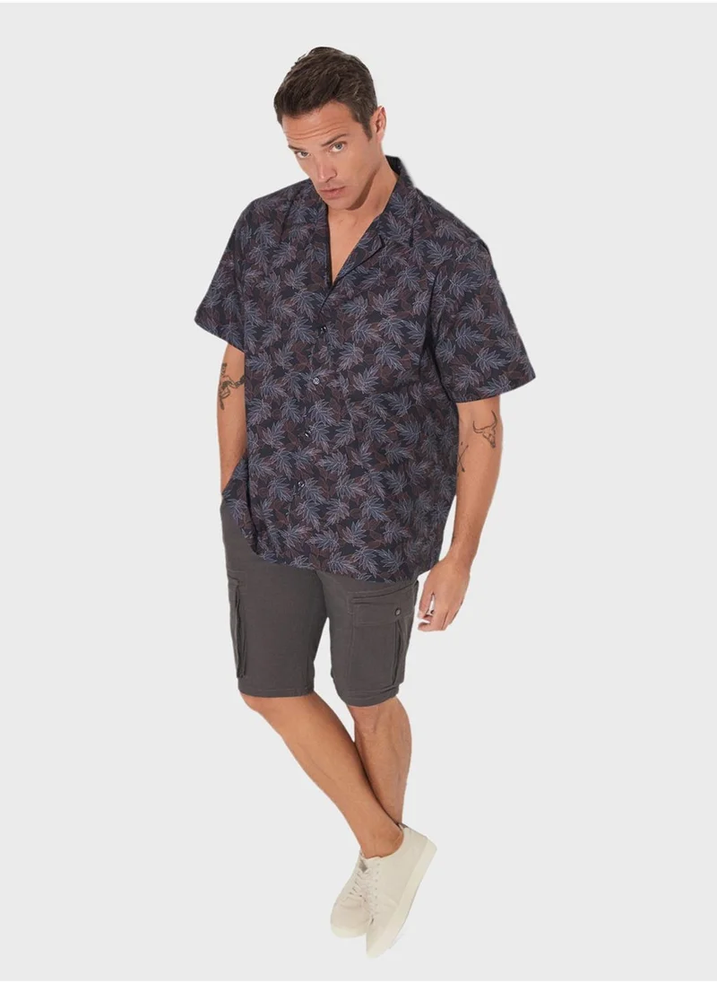 JUNE Essential Shorts