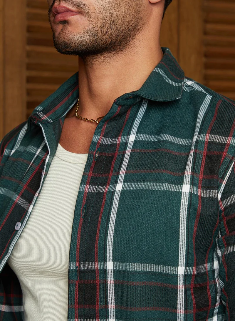 Campus Sutra Men's Emerald Green Ribbed-Plaid Relaxed Shirt