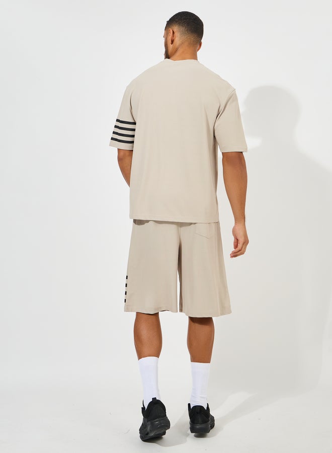 Styli Oversized Stretch Pique Knit T-Shirt and Striped Shorts Set - Image 4