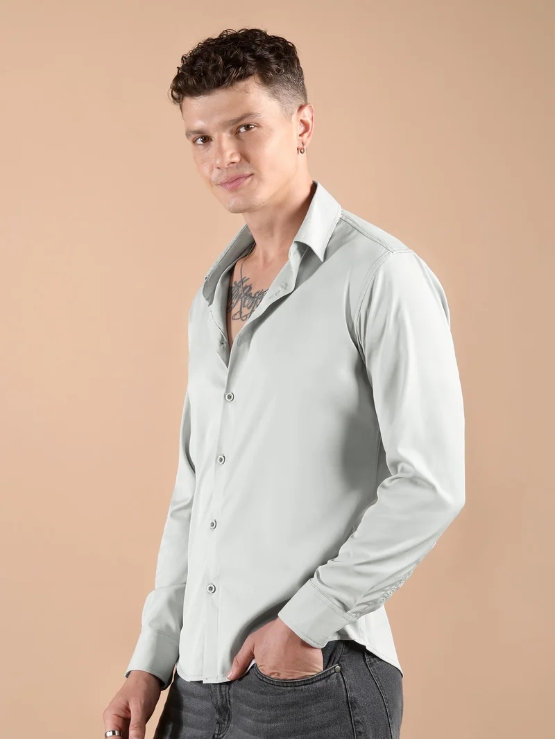 Beyoung Light Grey Solid Regular Fit Shirt