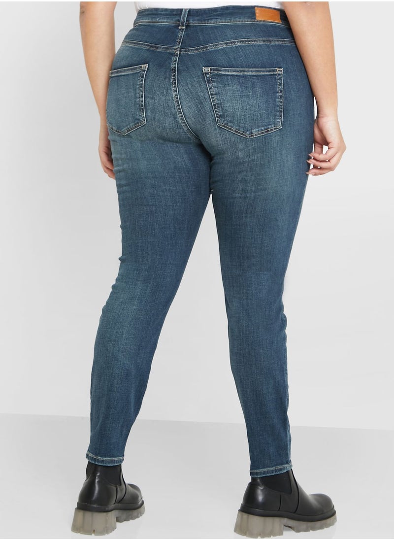 Vero Moda Curve - High Waist Skinny Jeans - Image 1