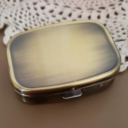 Houder Classy Brass Pill Box - Decorative Pill Case with Gift Box - Carry Your Meds in Style (Rectangular) - Image 4