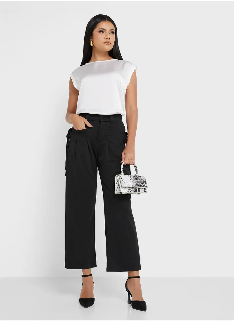 ELLA Front Pocket Detailed Pants