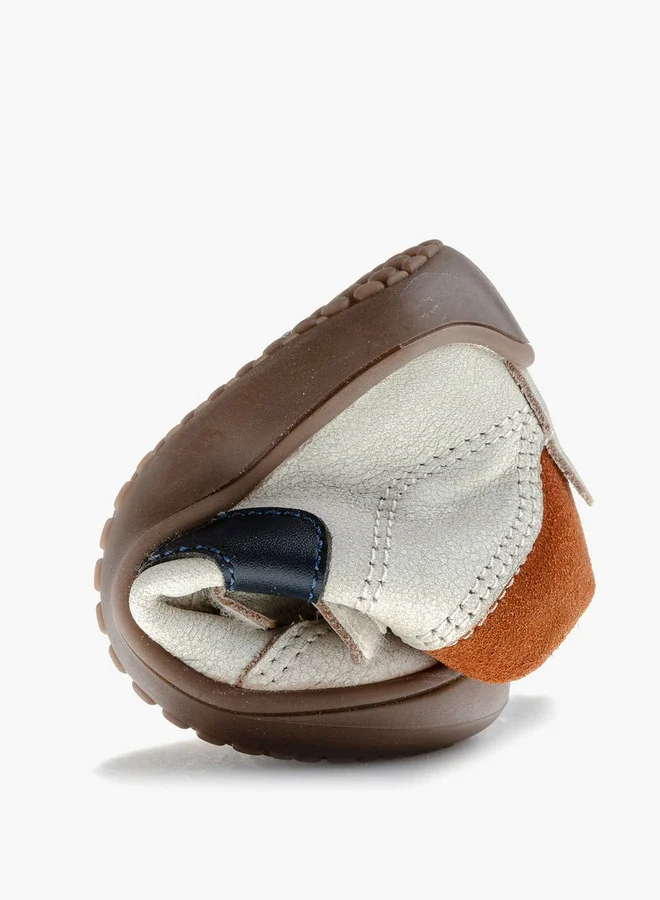 Pablosky Boys' High Top Sneakers with Hook and Loop Closure  School Shoes