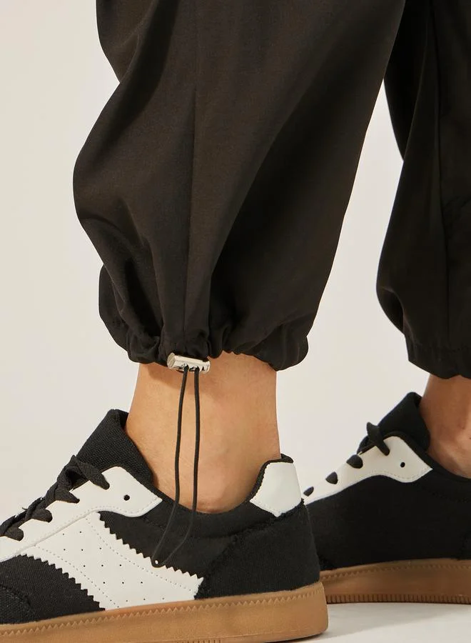 Styli Styli Solid Wide Leg Drawstring Cargo Joggers