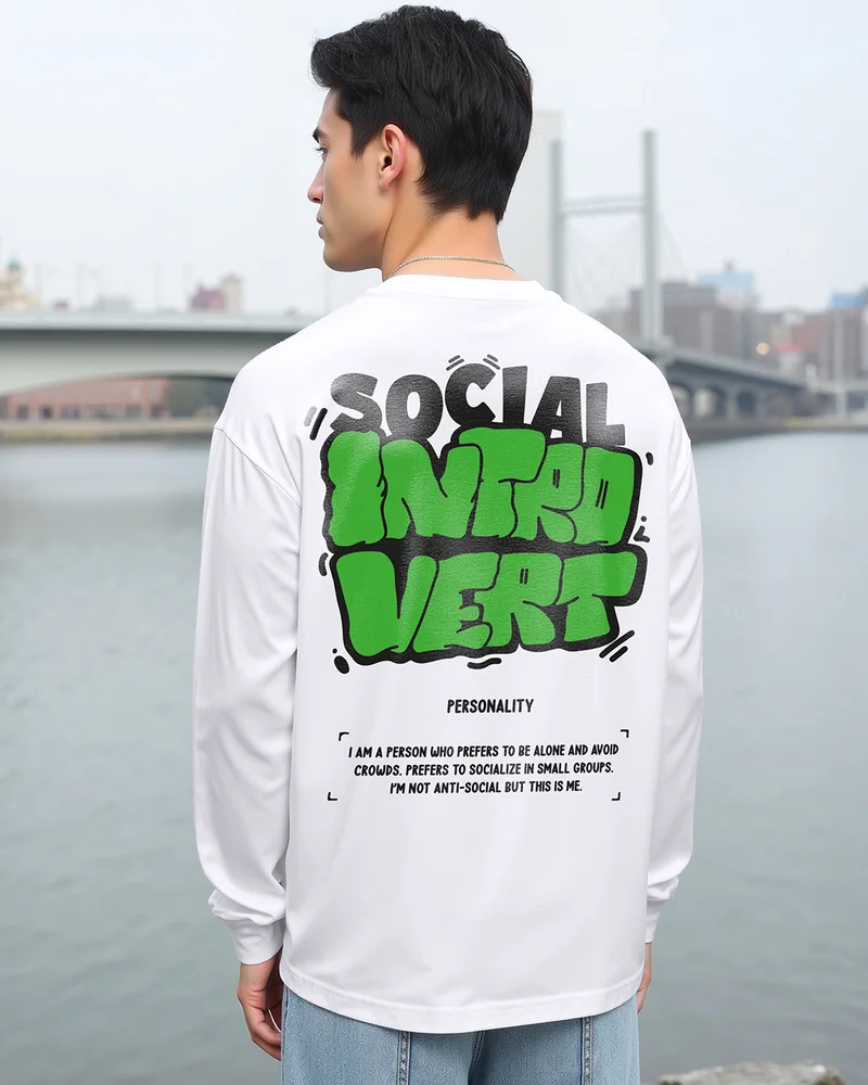 بيواكوف تيشيرت أبيض رجالي بطباعة انطوائي بقصة واسعة