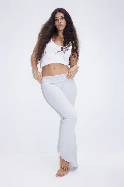 اتش اند ام بنطلون ليجنز واسع