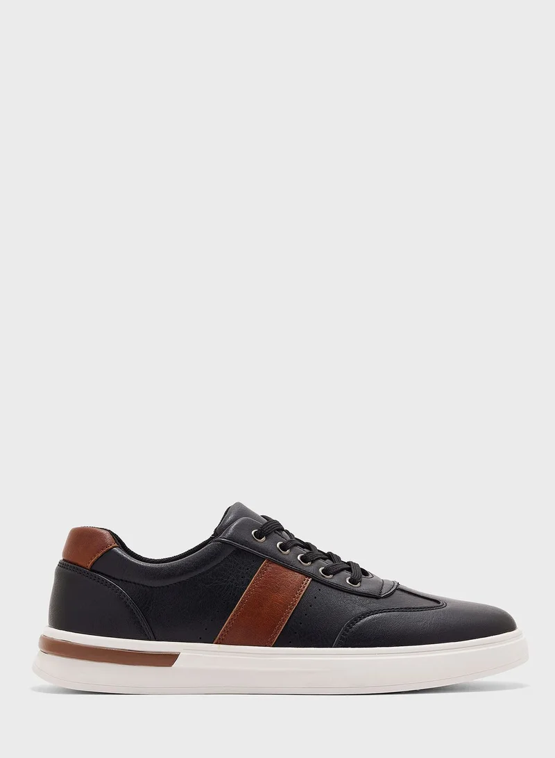 Robert Wood Smart Sneakers