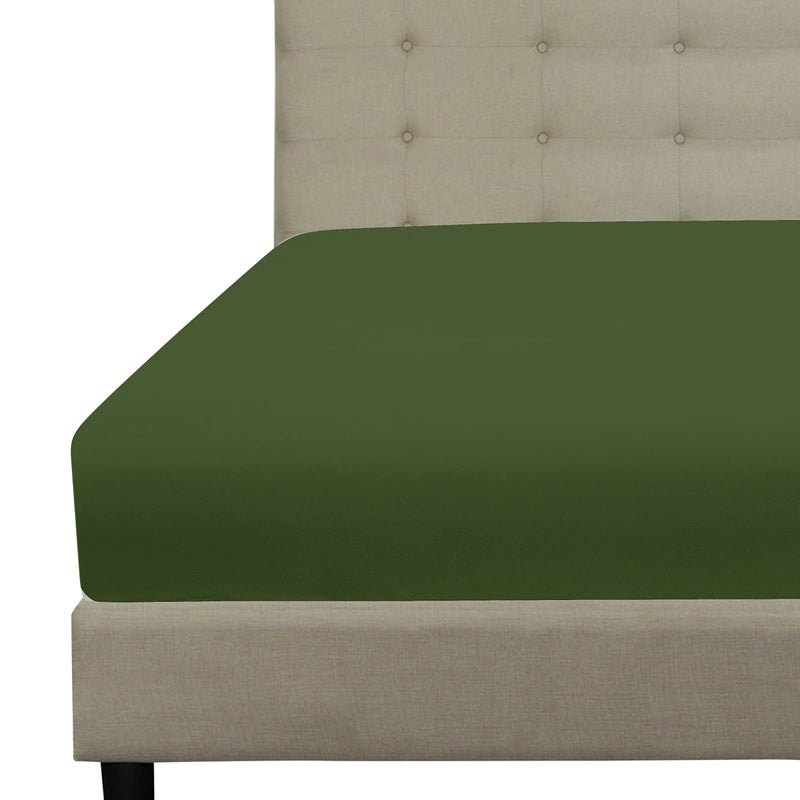 Royale Linens Fitted Sheet California King - Hotel Quality -1800 Wrinkle & Fade Resistant - Bottom Sheet - Deep Pocket Stretches Up to 16"" - Fitted Sheet Only - Elastic Sheet (King Cal  Hunter Green) - Image 1