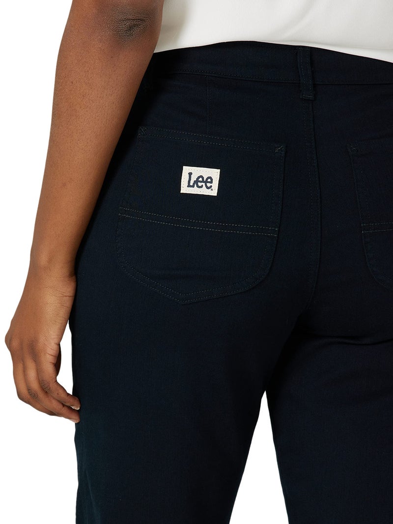 Lee Women's Legendary High-Rise Balloon Crop Pant, Black, 6 - Image 4