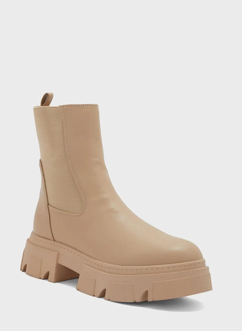 PUBLIC DESIRE Edgy Ankle Boot