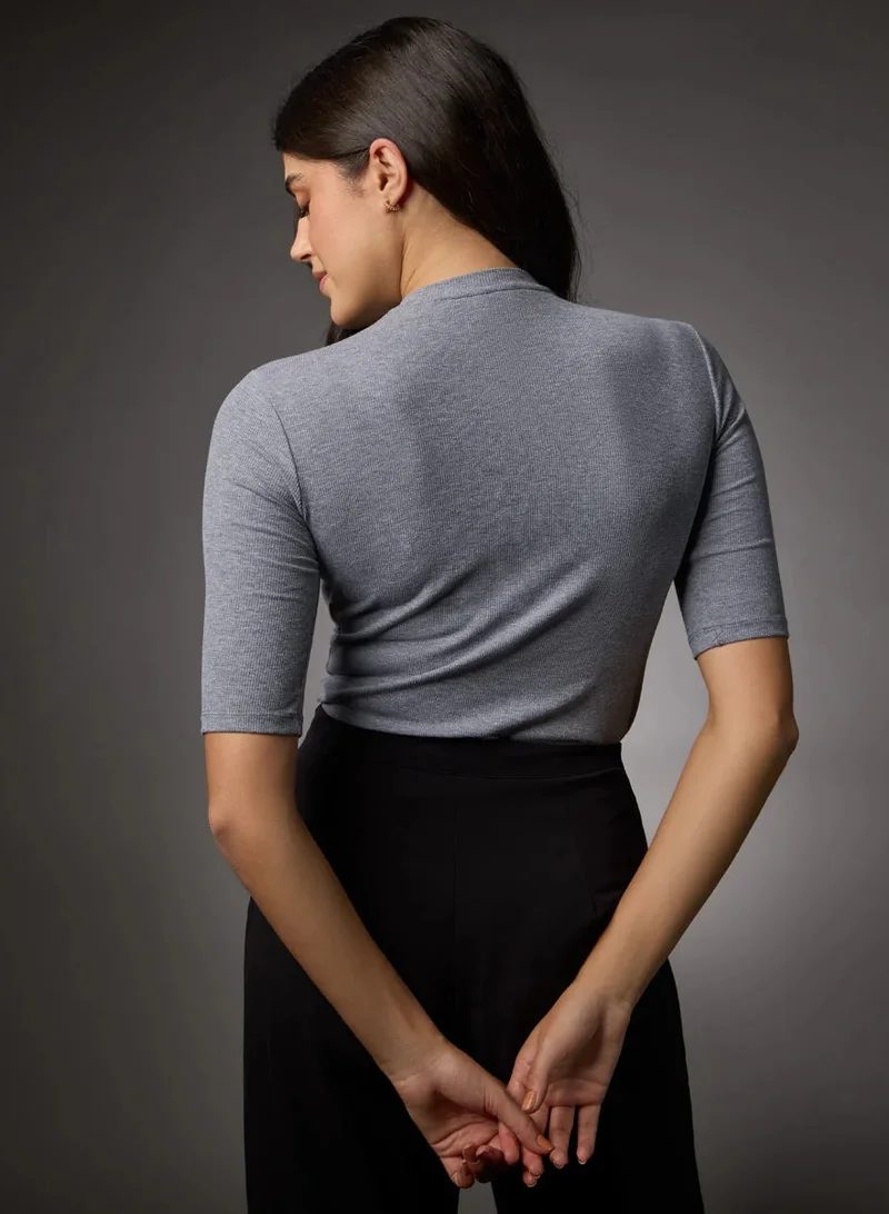 Zigzag Short Sleeve High Neck Rib Top- Light Grey