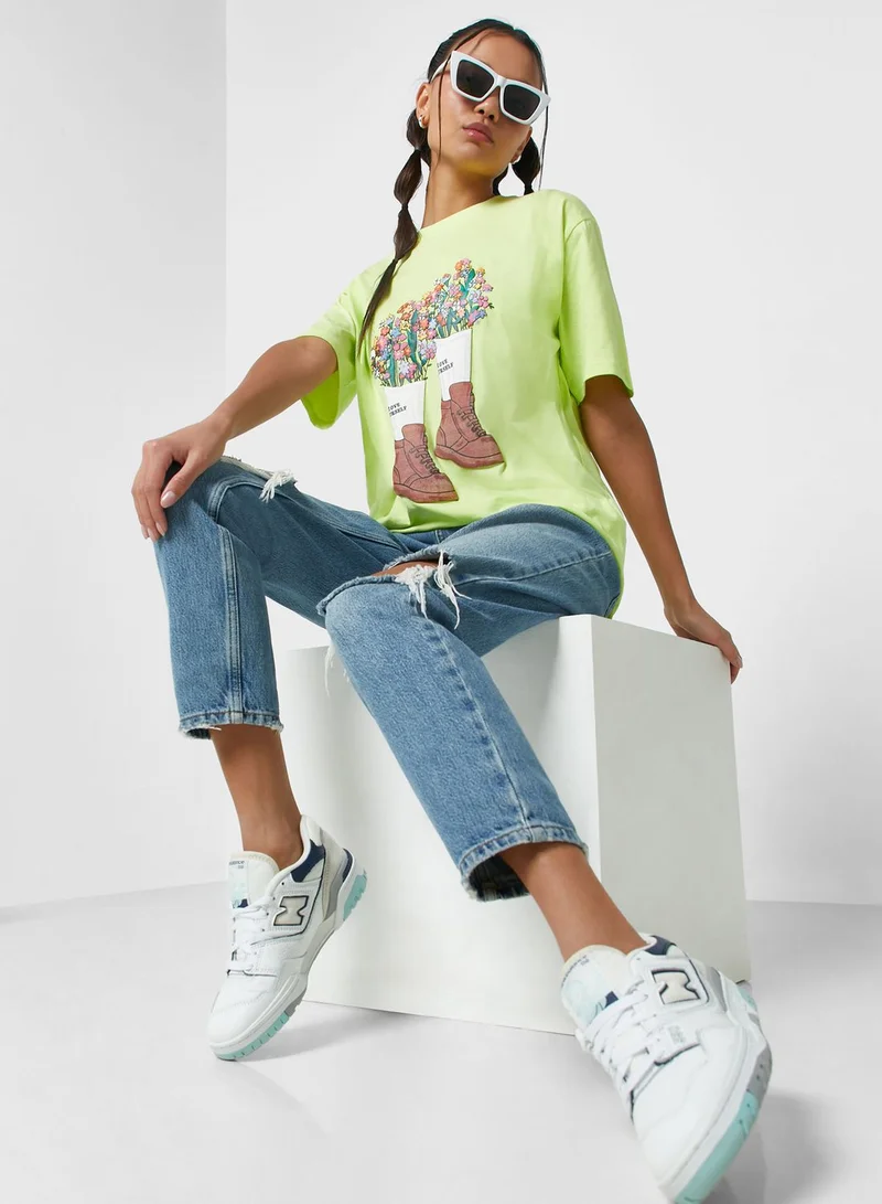 Ginger Crew Neck Graphic T-shirt