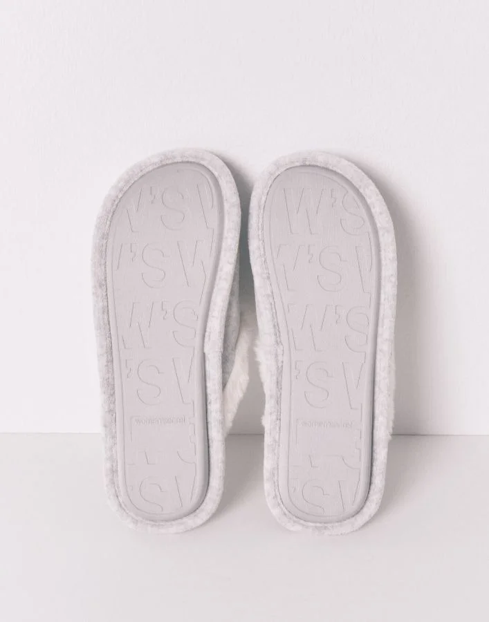women'secret Dark Grey Snoopy Slippers
