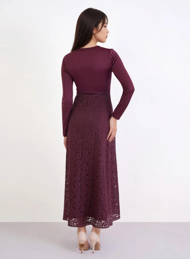 Styli Styli Women Burgundy Solid Lace Long Sleeves Sheath Maxi Dress