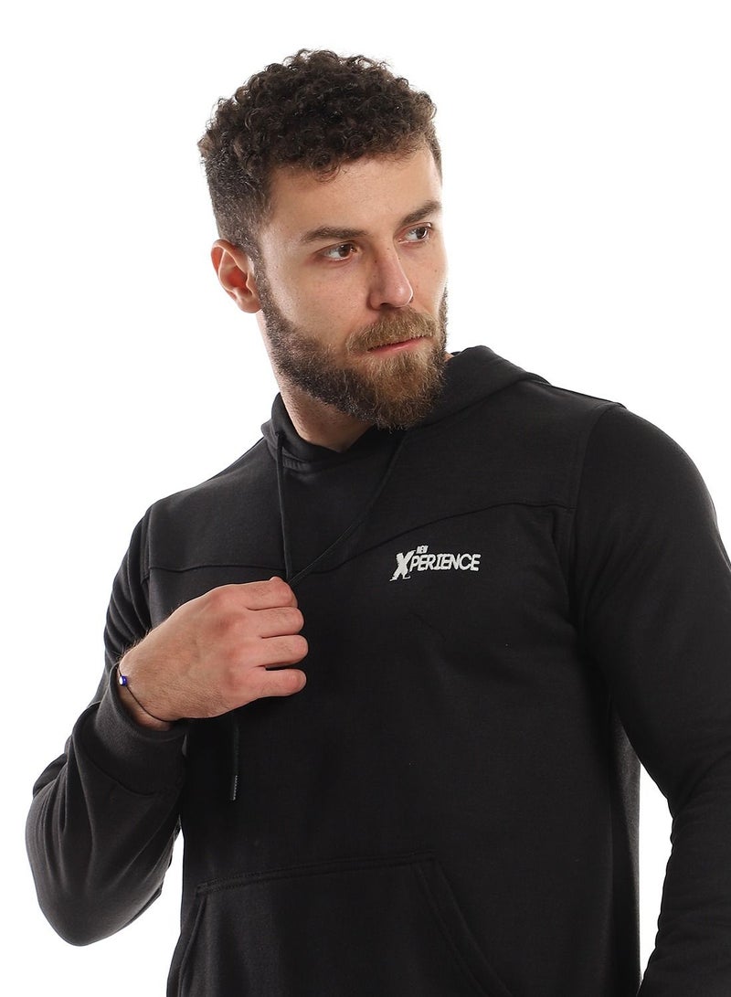 سيزار هودي رجالي مقفول مطبوع من الأمام والضهر ومزود بغطاء للرأس - Image 4