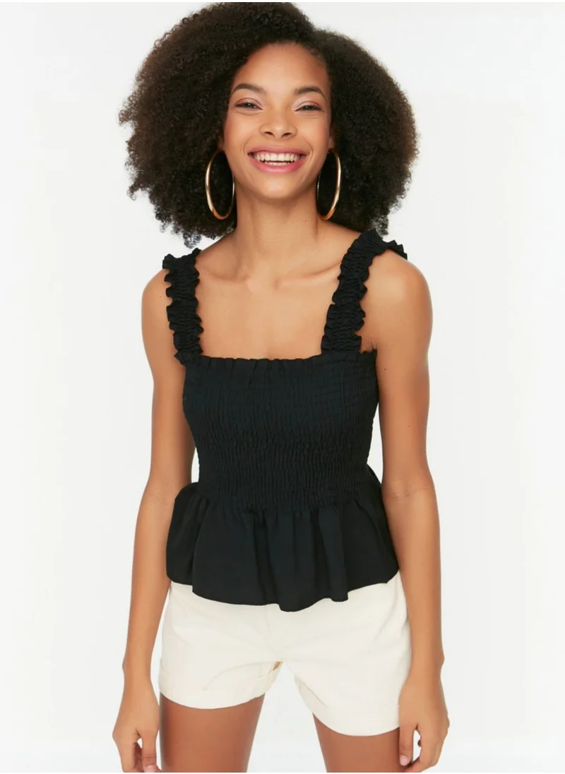 trendyol Strappy Ruffle Detail Shirred Top