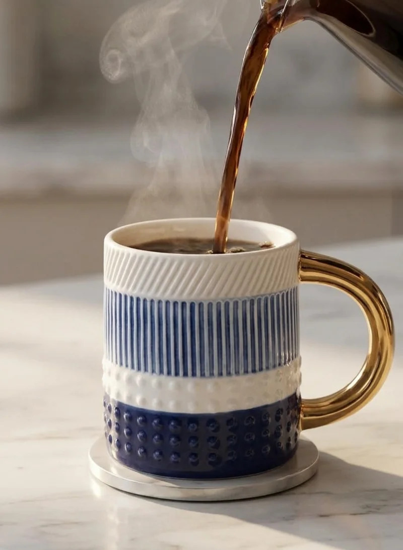 سوق الزعفران كوب فخاري مزخرف بنقوش مستوحاة من الشاطئ مع مقبض ذهبي – التصميم الأول