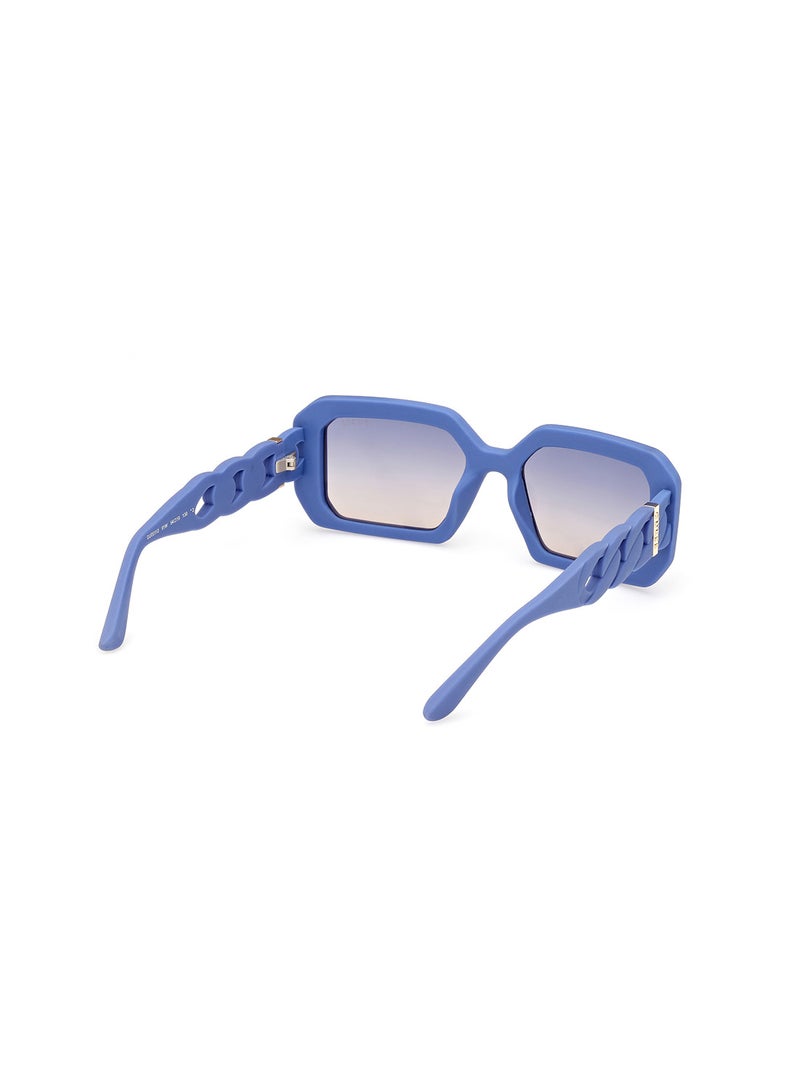 GUESS Women's UV Protection Asymmetrical Shape Sunglasses - GU0011091W54 - Lens Size: 54 Mm - Matte Blue - Image 5