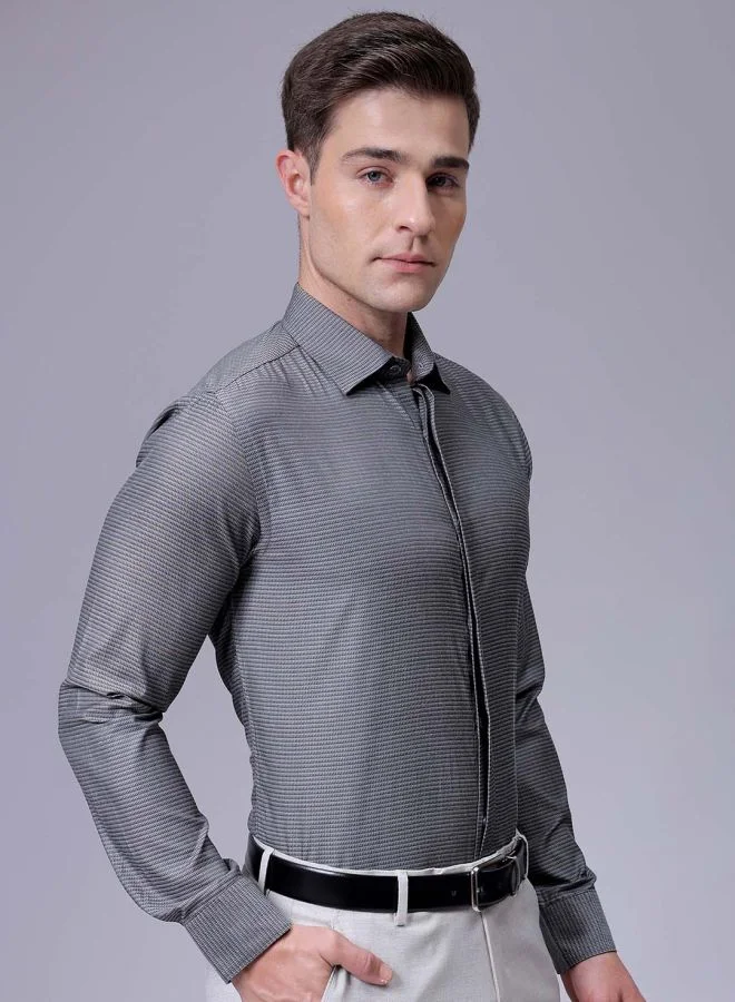 The Indian Garage Co Men Slim Fit Solid Full Sleeves Cutaway Collar Formal Shirt