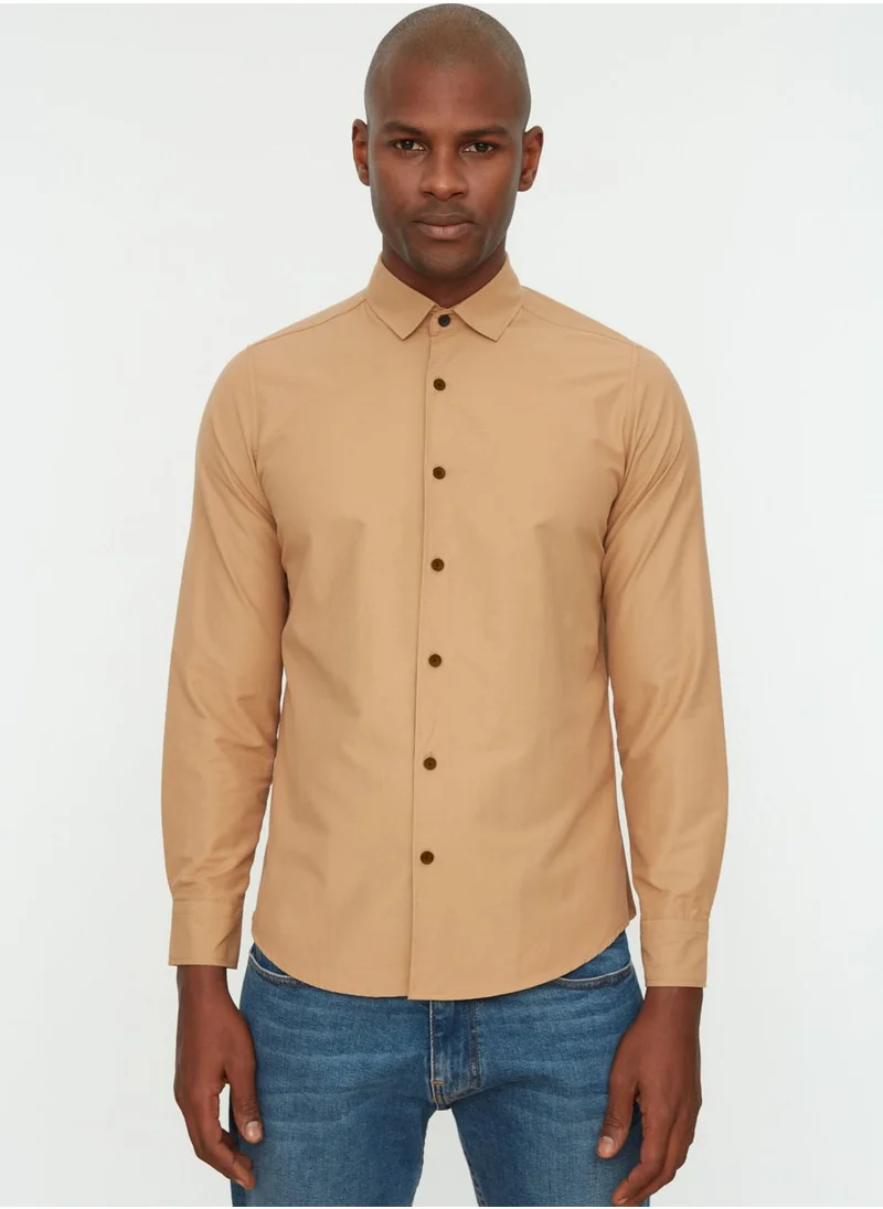 trendyol Essential Slim Fit Shirt