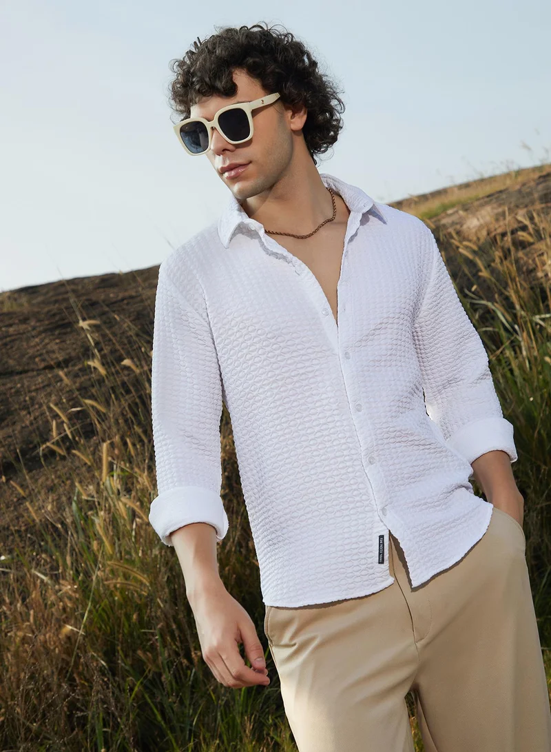 Campus Sutra Men's Cream White Ellipse-Lined Shirt