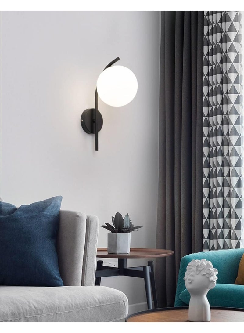 Cluc Black Globo di vetro wall lamp - Image 1