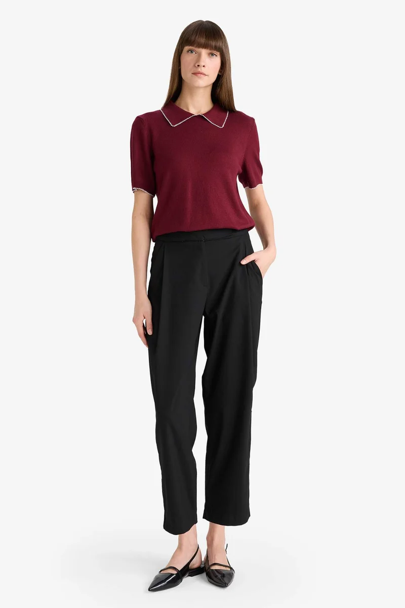 ديفاكتو Barrel Fit Crop Ankle Length Trousers