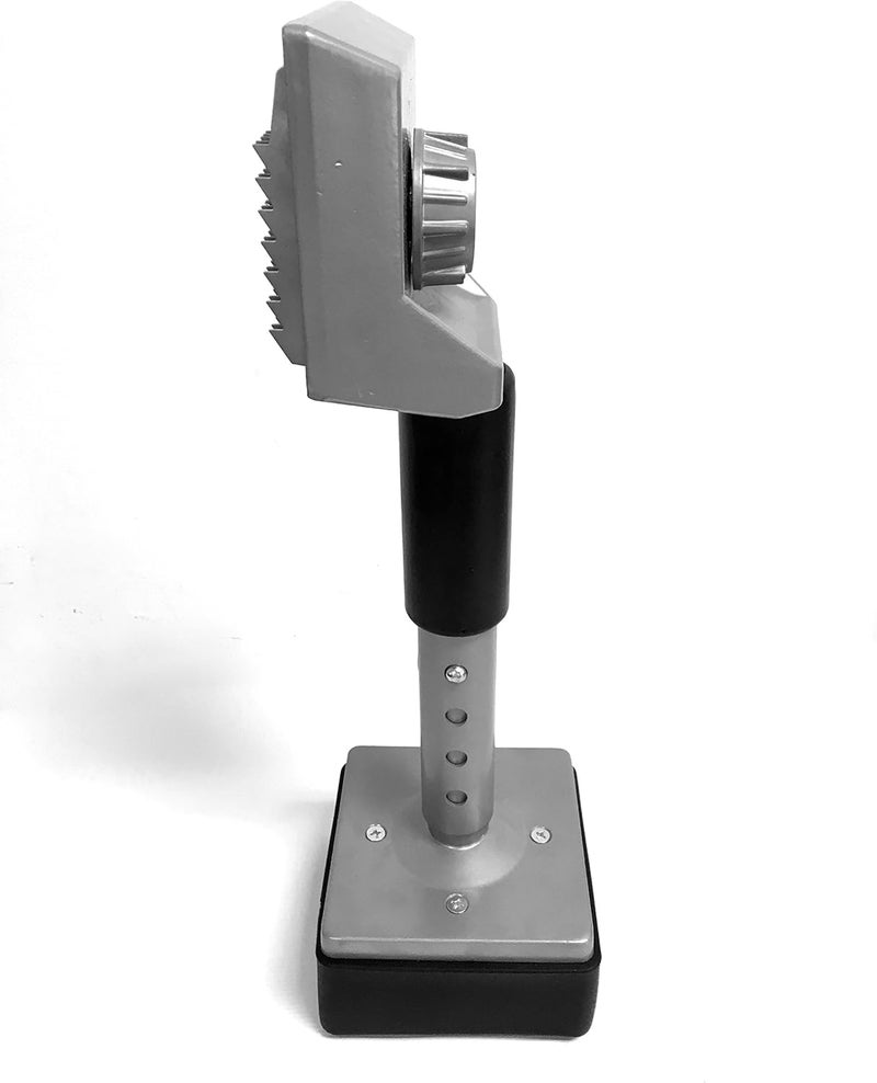 Maxworks 80742 Carpet Stretcher Knee Kicker with Telescoping Handle, Regular, Silver - Image 2