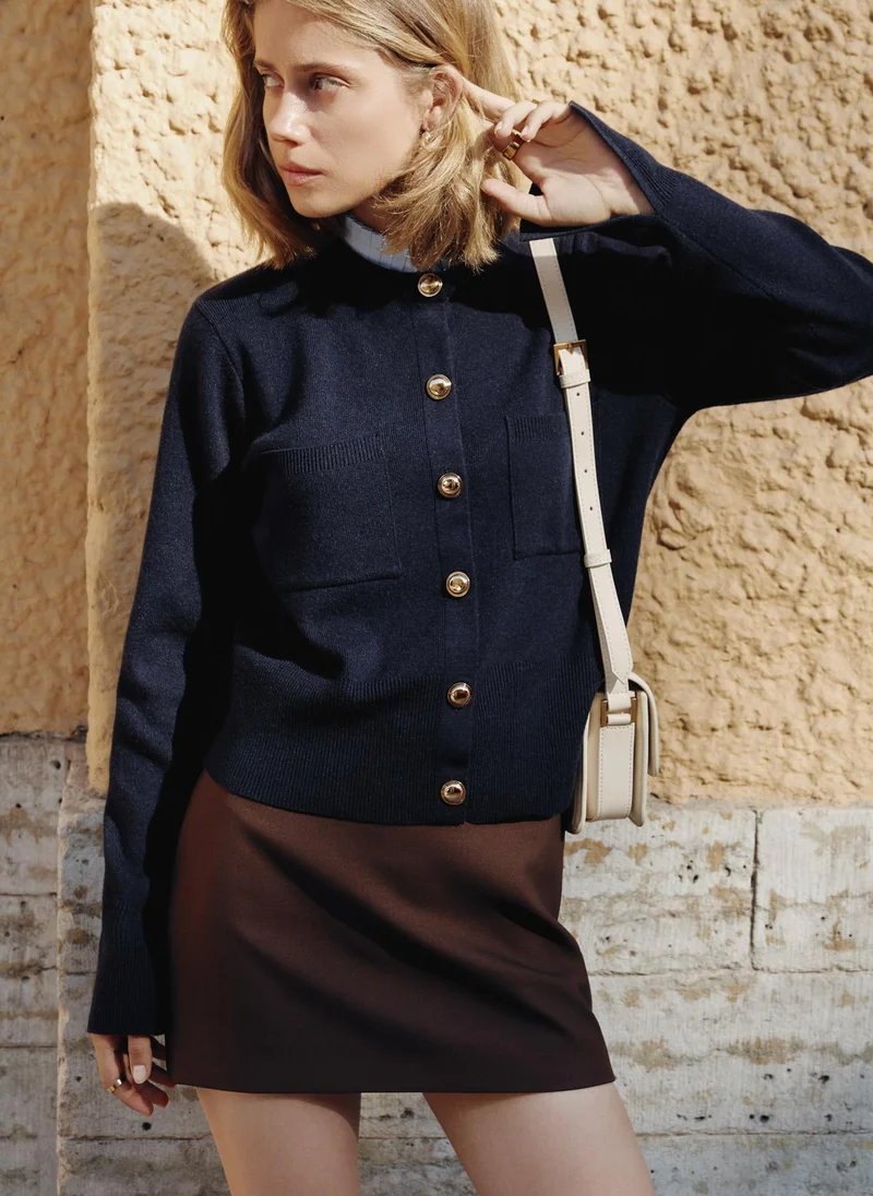 Lichi Cardigan with pleated insert on the collar