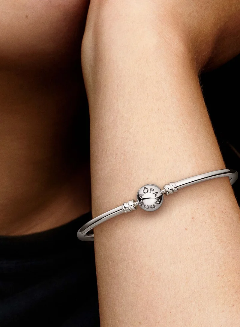 PANDORA  Moments Bangle for Women | Best Price UAE