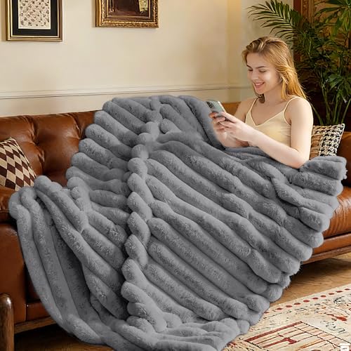 VFROO Faux Fur Throw Blanket for Couch, 850GSM Cozy Soft Plush Thick Striped Luxury Blanket for Sofa Living Room Bedroom,50 * 60 Inches, Grey - Image 2
