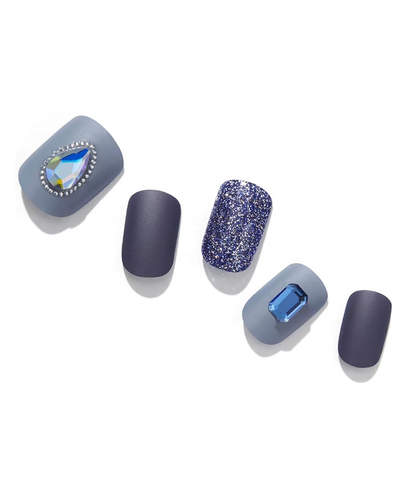 DASHING DIVA DASHING DIVA GLOSS Day to Night Short Square Shaped Press On Nails Long Lasting Stick On Gel Nails Lasts Up to 7 Days Contains 30 Stick On Nails Blue Star - Image 2