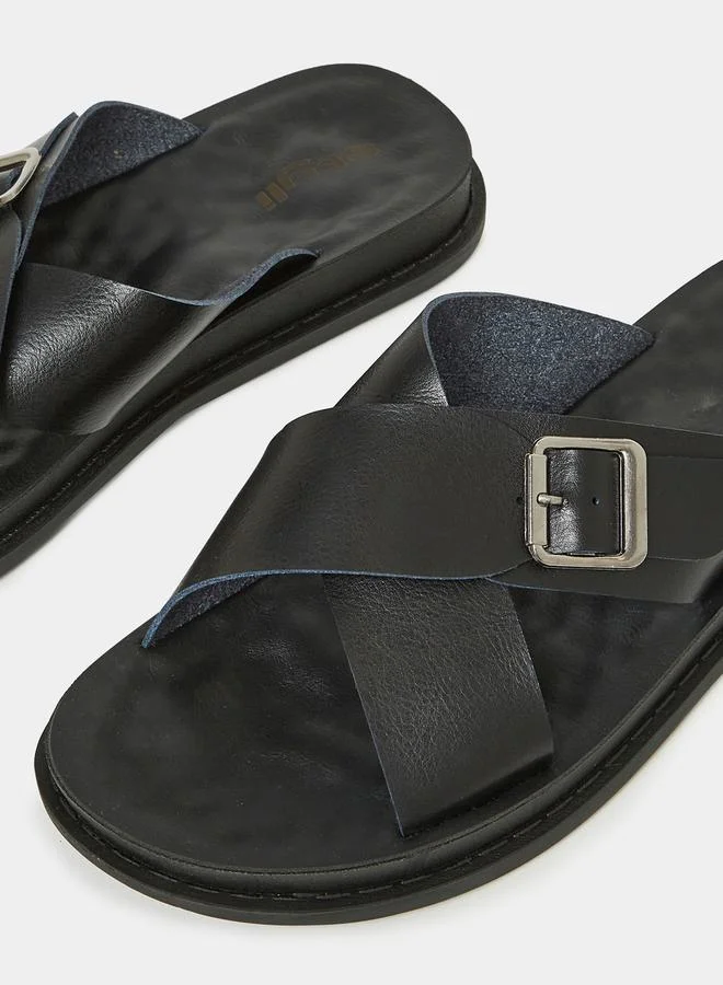 Styli Buckle Detail Criss Cross Strap Sandals