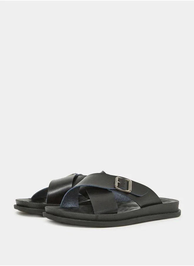 Styli Buckle Detail Criss Cross Strap Sandals