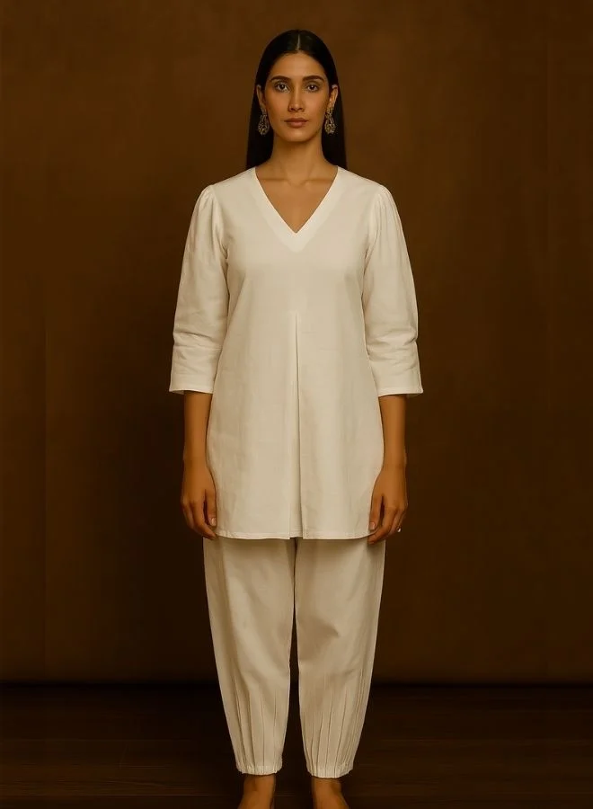 Abhishti Box Pleat solid white Kurta with knife pleat salwar pants