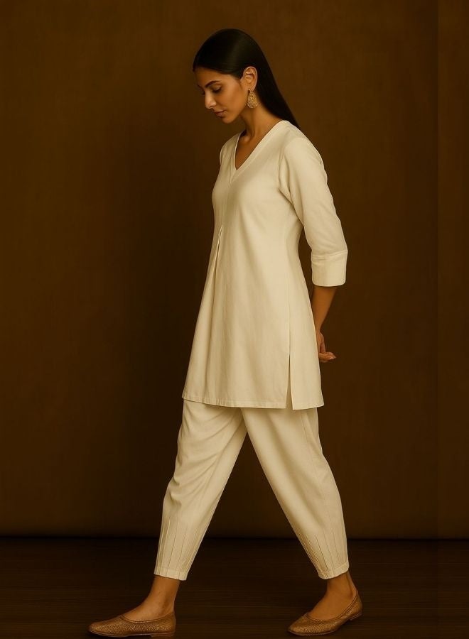 Abhishti Box Pleat solid white Kurta with knife pleat salwar pants  - Image 3