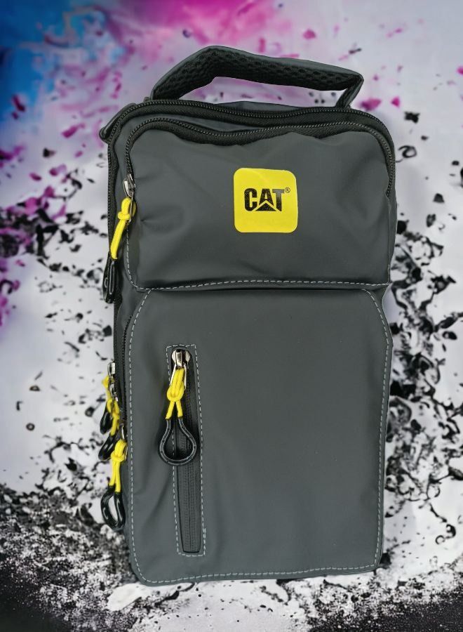 كات حافظ على تنظيمك وتواصلك أثناء التنقل مع حقيبة الكتف USB الخاصة بنا! - Image 5