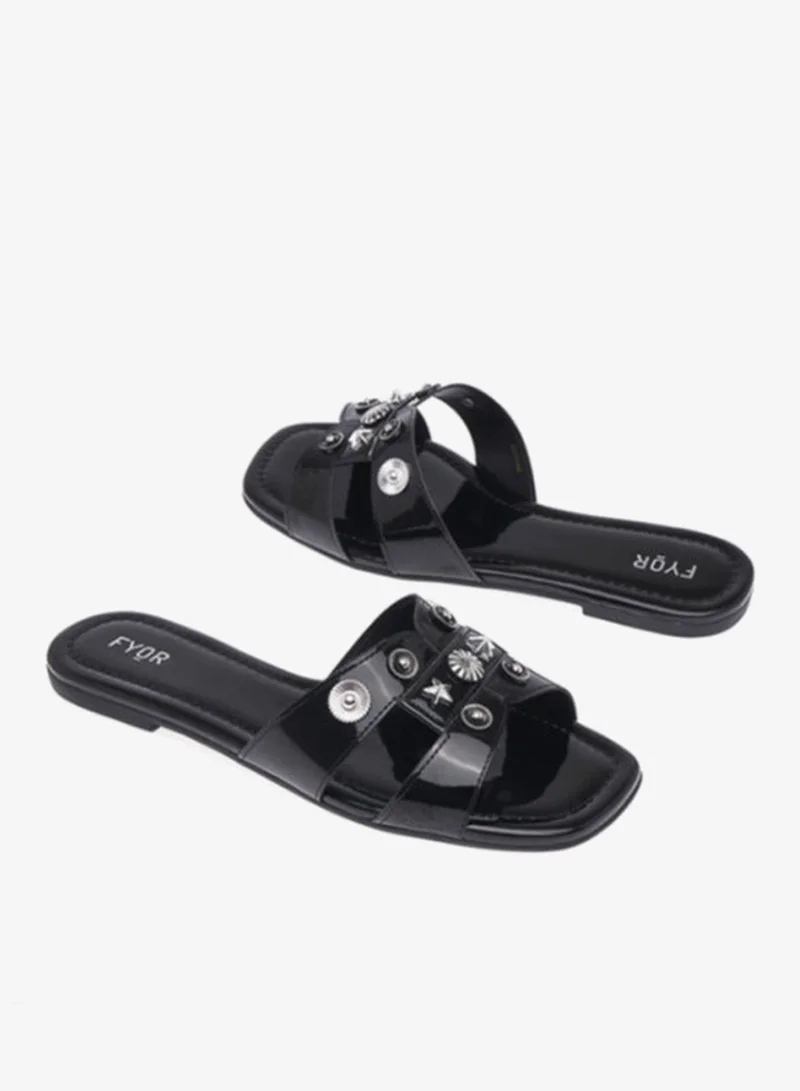 فايور Studded Flat Sandal BDV 098