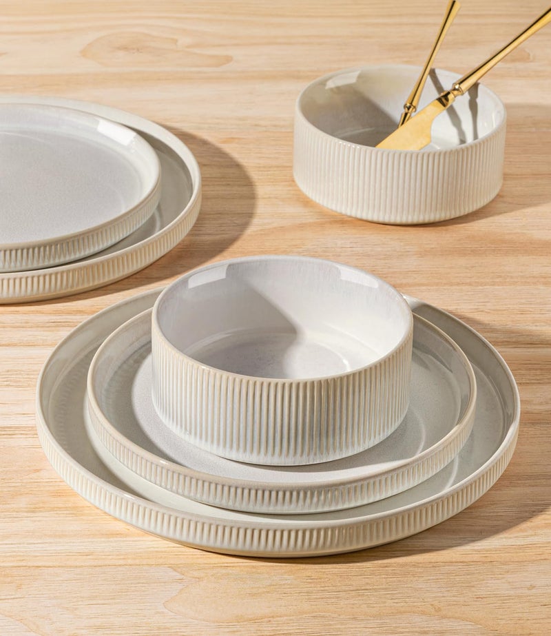 TheTerra Ceramic Dinnerware Sets with Pasta Bowls for 4, 16 Pieces Porcelain Lightweight Plates and Bowls Sets, Scratch Resistant Dish Set, Oven & Microwave & Dishwasher Safe, Reactive White - Image 4
