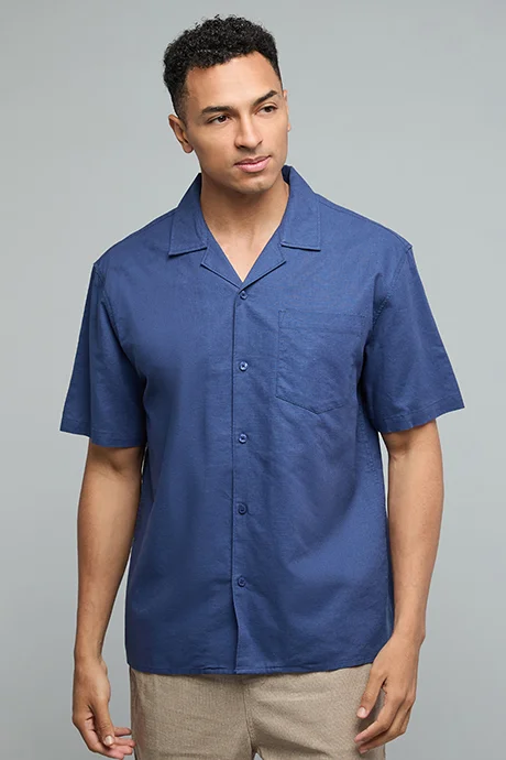 R&B Solid Shirt with Revere Collar and Short Sleeves