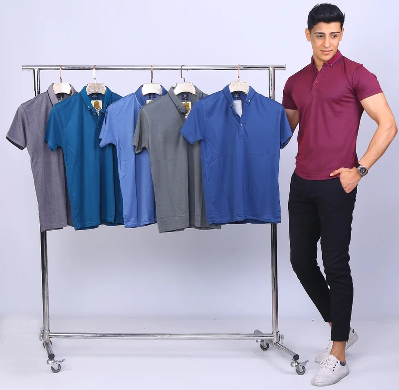 فاريتا Men's Fuchsia Regular Cut Polo Neck Men's Knitwear T-Shirt