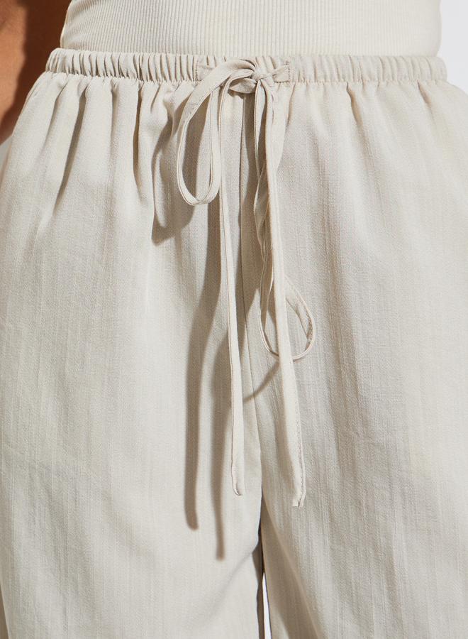 Styli Solid Elastic Waist Wide Leg Pants - Image 3
