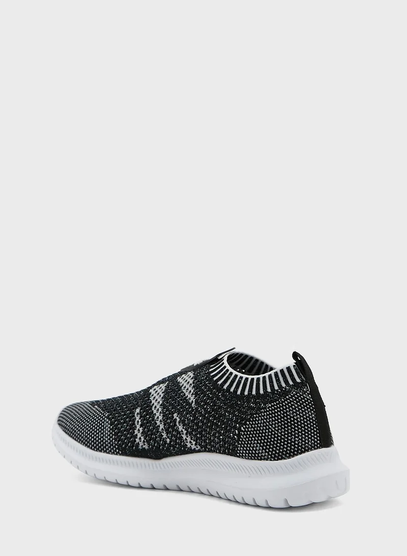 Ginger Pattern Knit Pull On Comfort Shoe