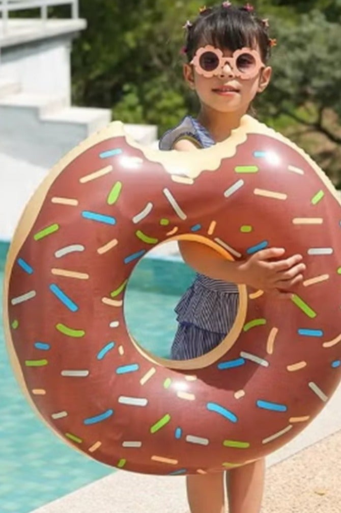 Donut Inflatable Swim Ring - 70 cm - Image 4