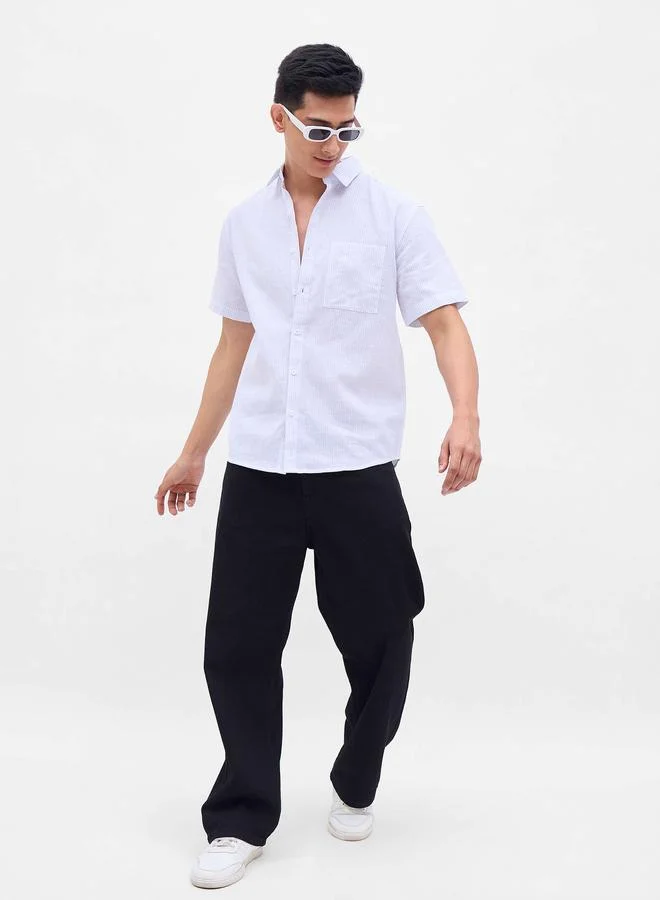 SASSAFRAS Sassafras Men White Striped Short Sleeve Relaxed Fit Shirt with Pocket