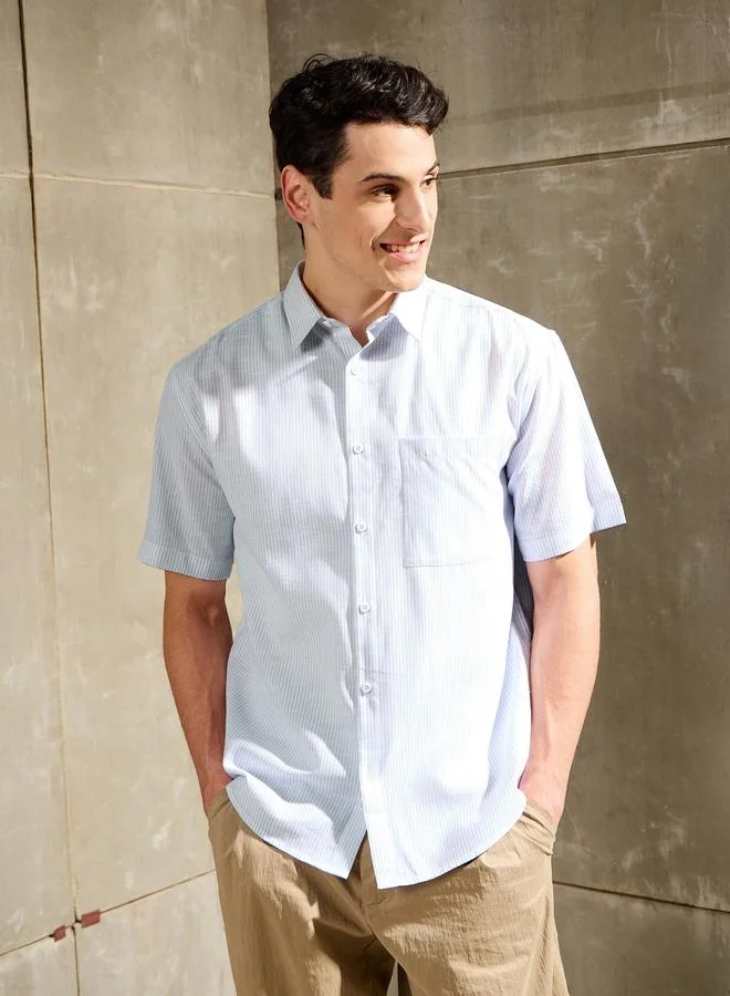 SASSAFRAS Men White Striped Short Sleeve Relaxed Fit Shirt with Pocket