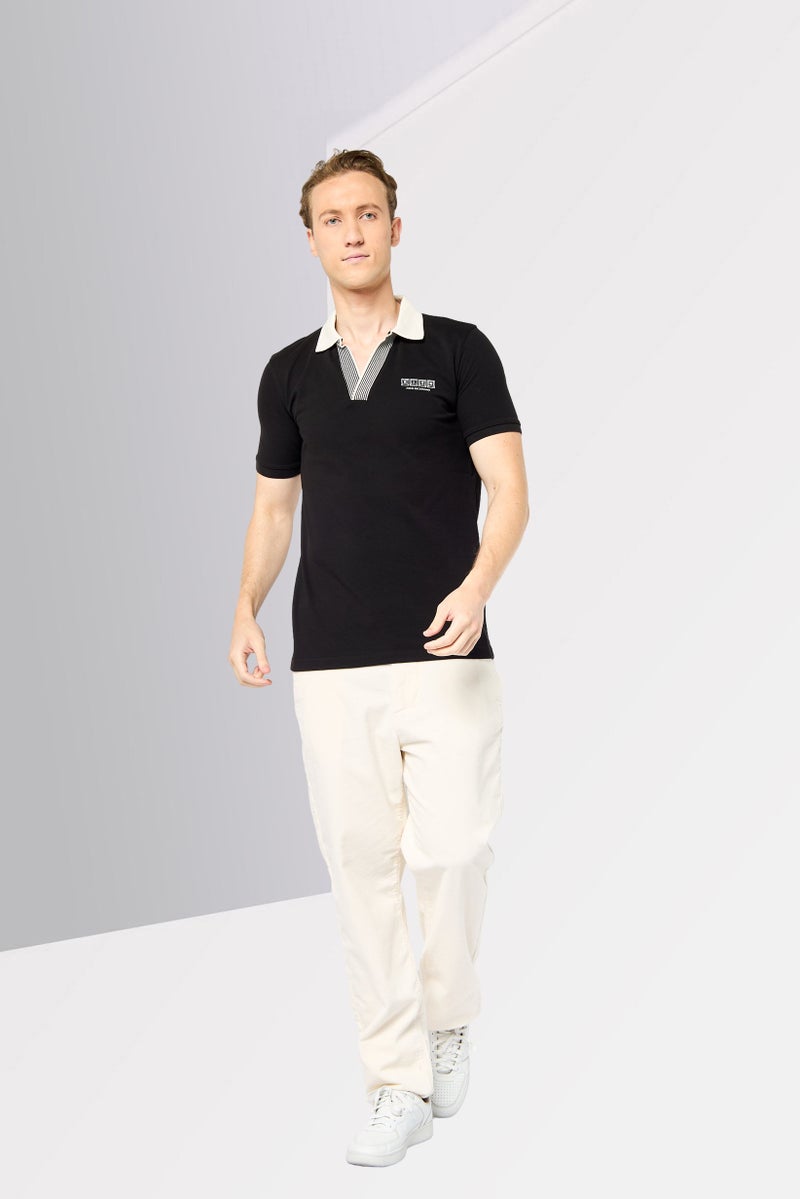 JOHN RICHMOND تي شيرت بولو قصير الأكمام للرجال بتصميم عادي مع شعار العلامة التجارية، أسود - Image 3