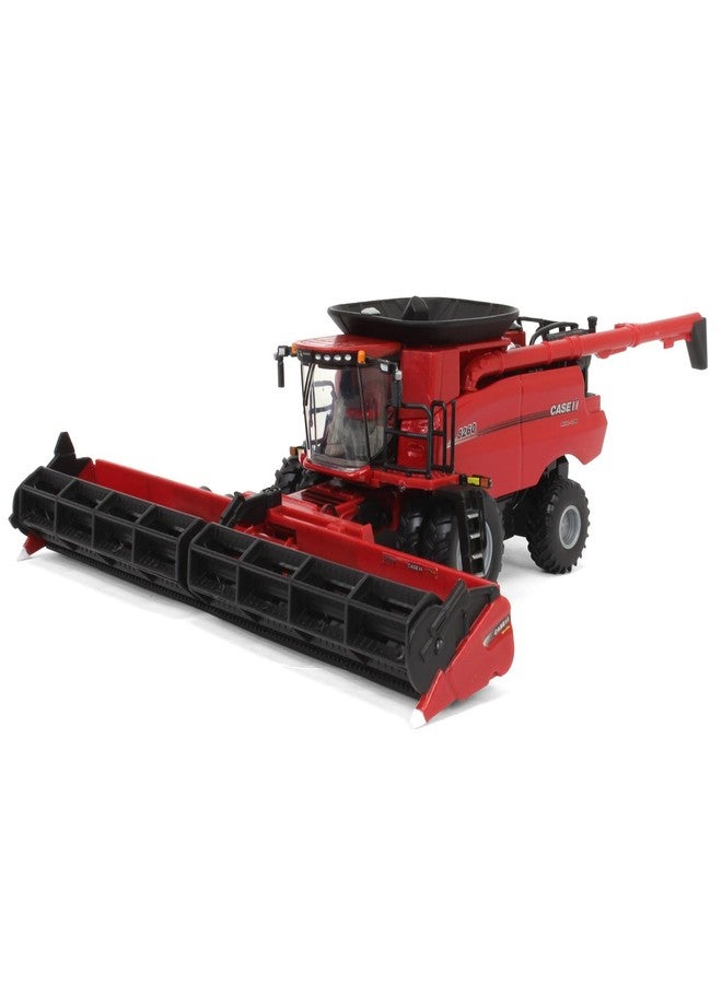 Case IH 1/64 Axial-Flow 8260 Combine, ERTL Prestige 44405 - Image 2