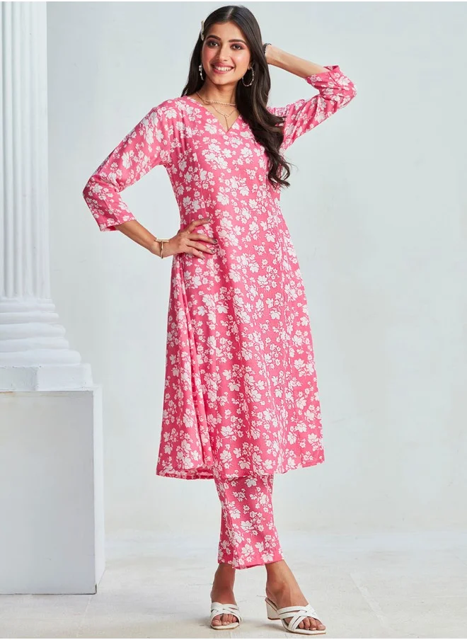 ISHIN Floral Printed Regular Pure Cotton Kurta With Trousers